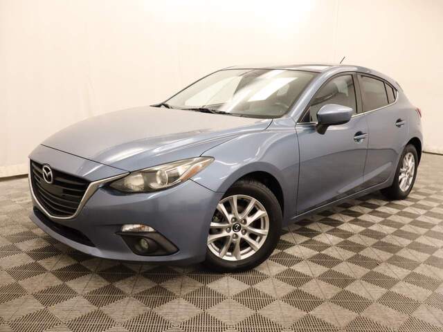 2015 Mazda3 i Touring