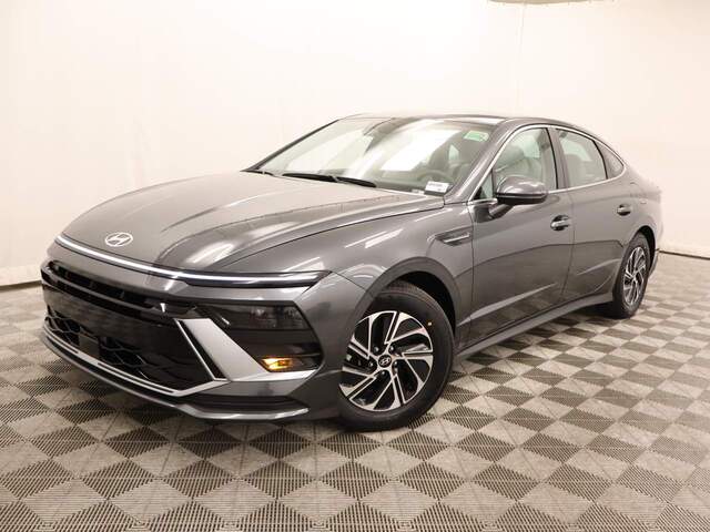 2026 Hyundai SONATA Hybrid