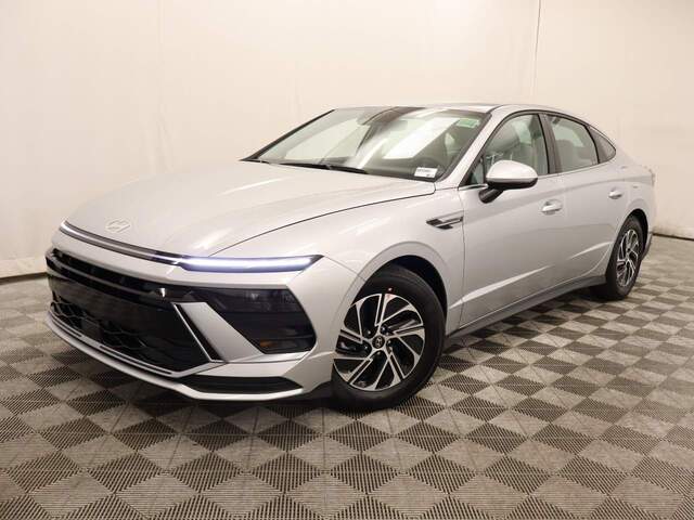 2026 Hyundai SONATA Hybrid