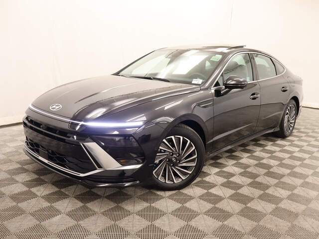 2025 Hyundai SONATA Hybrid