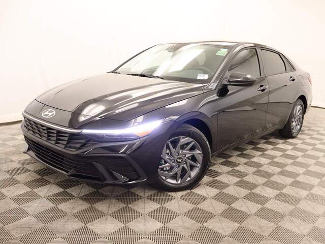 2025 Hyundai ELANTRA Hybrid
