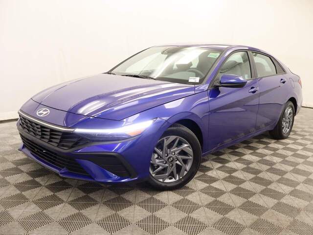 2025 Hyundai ELANTRA Hybrid