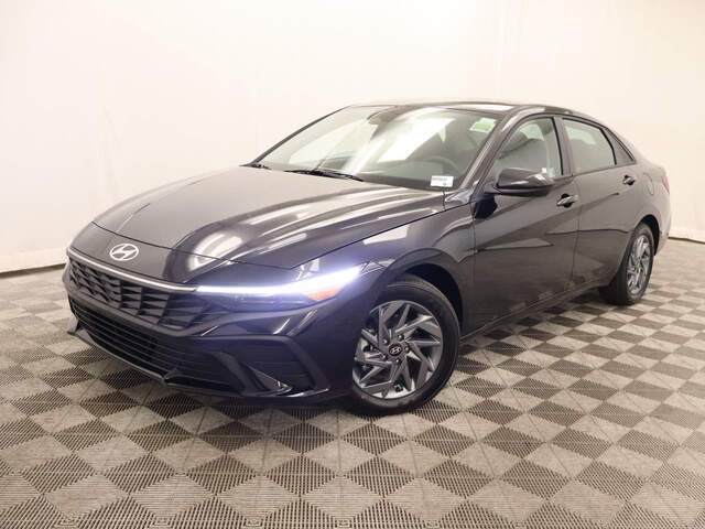 2025 Hyundai ELANTRA Hybrid