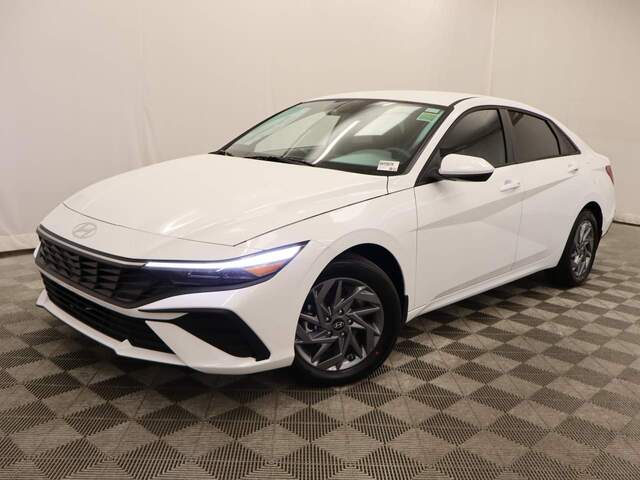 2025 Hyundai ELANTRA Hybrid