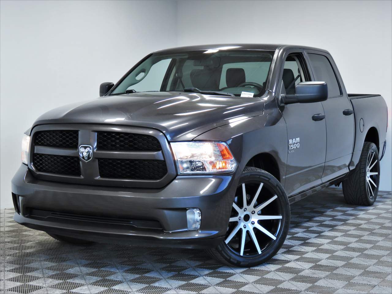 2019 Ram 1500 Classic Express Crew Cab
