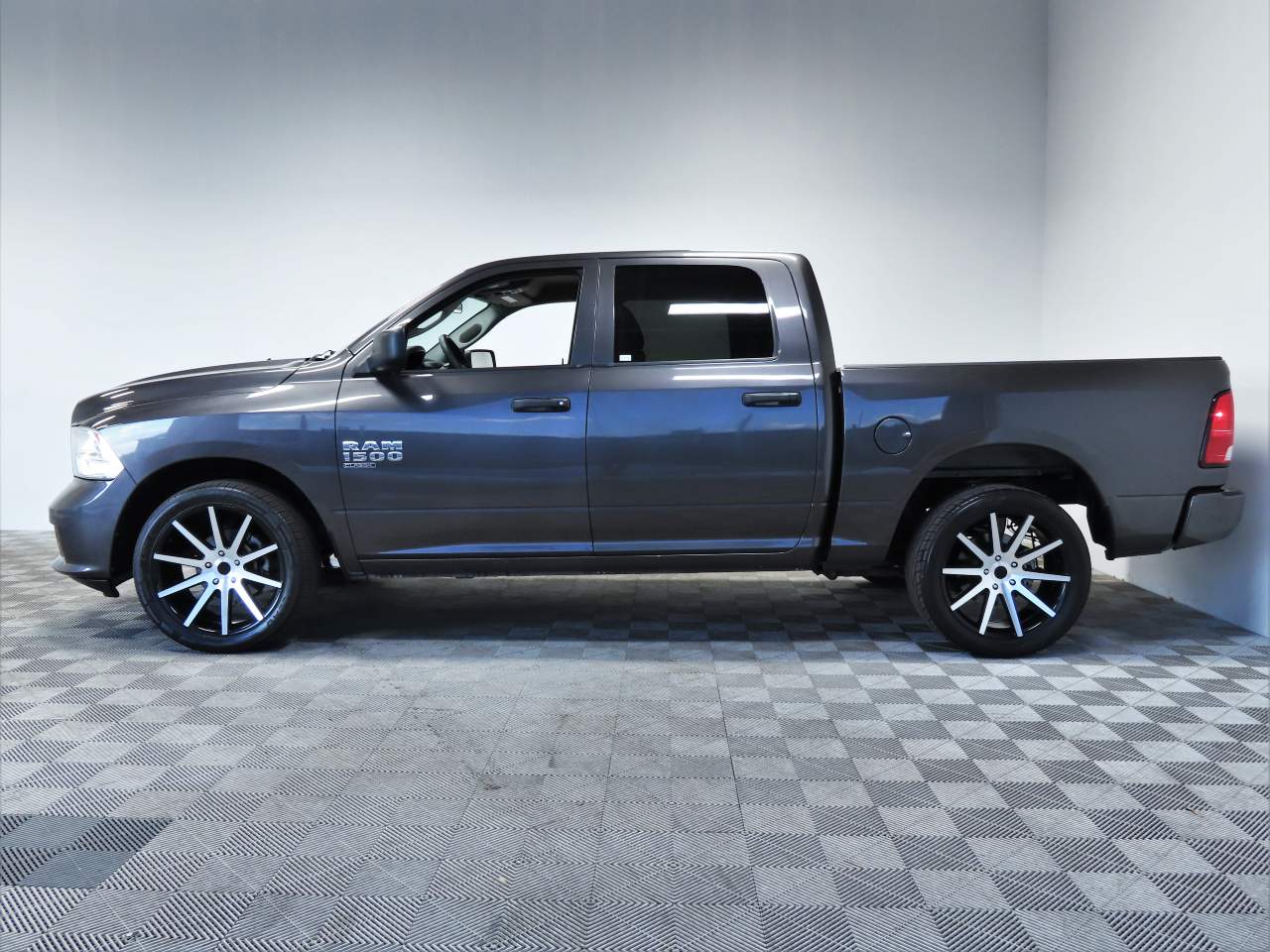 2019 Ram 1500 Classic Express Crew Cab