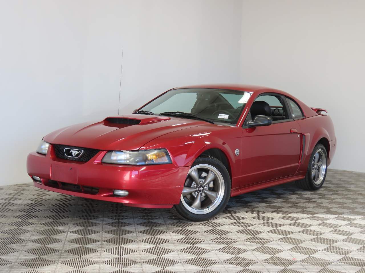 2004 Ford Mustang GT Deluxe