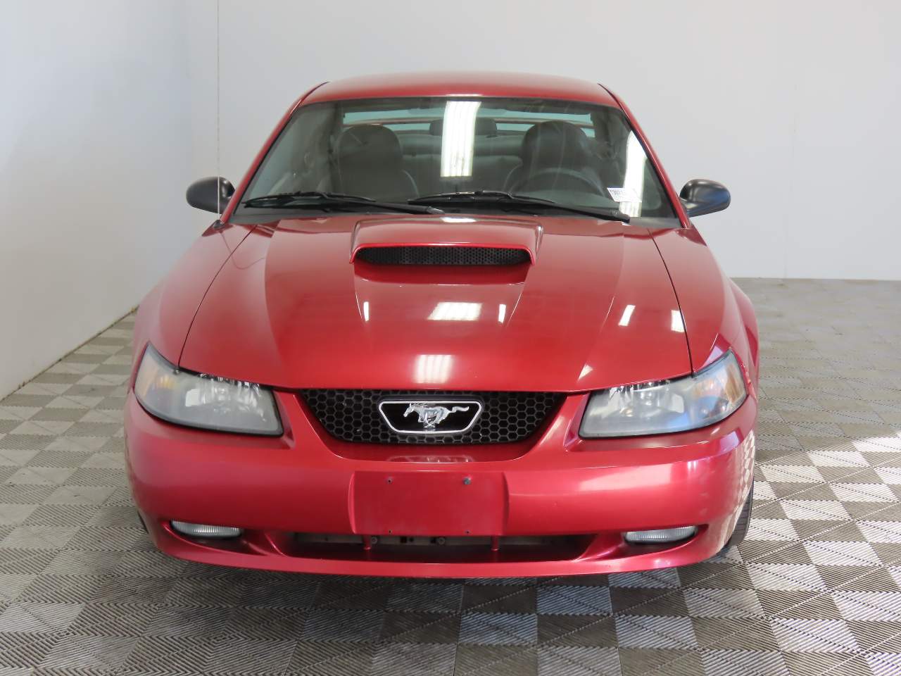 2004 Ford Mustang GT Deluxe