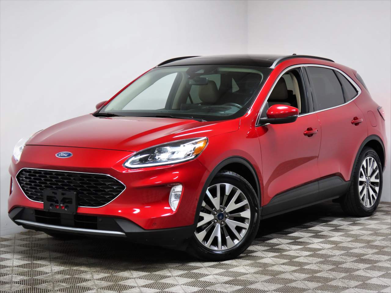 2020 Ford Escape Hybrid Titanium