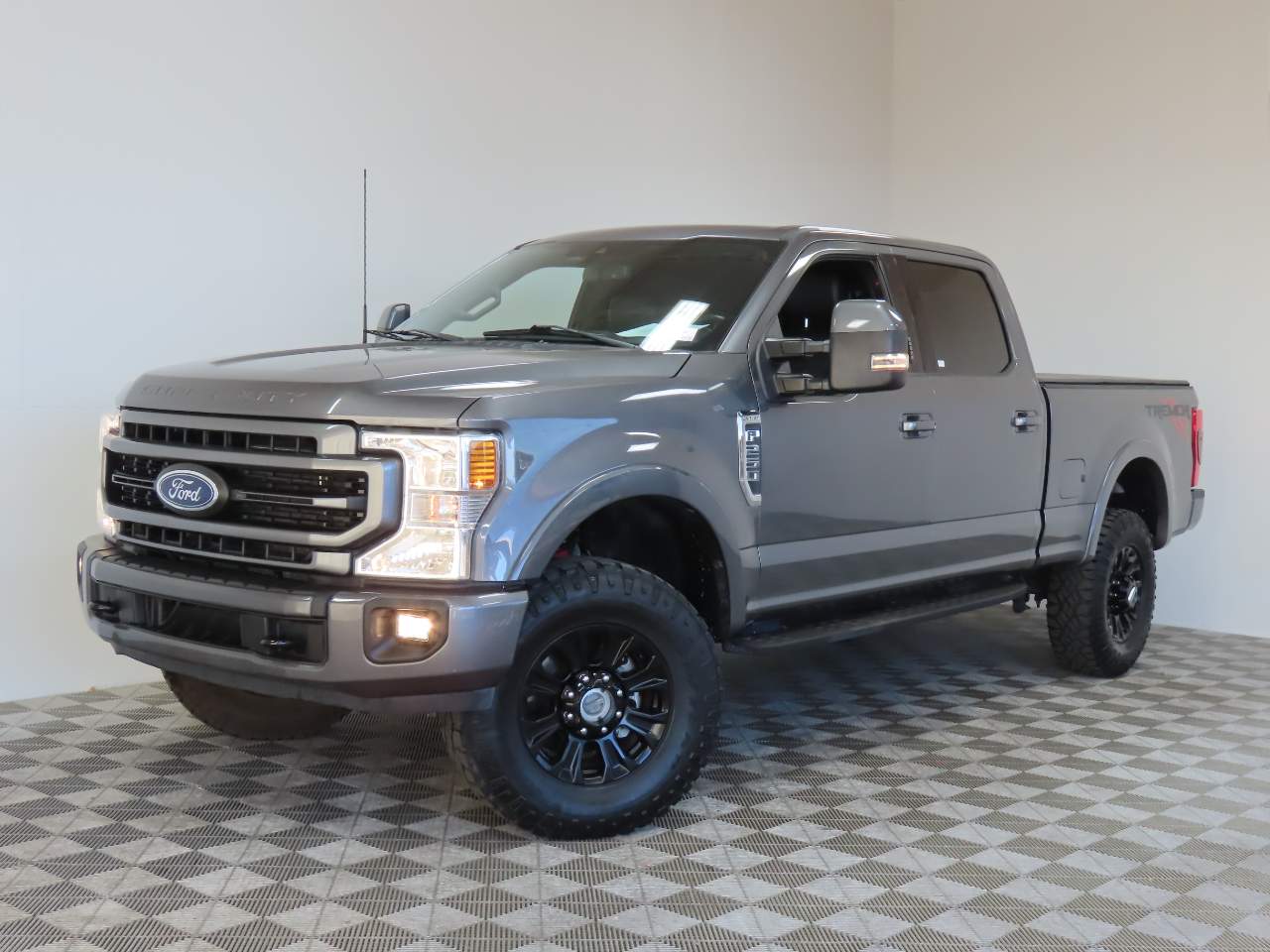 2022 Ford F-250 Super Duty Lariat Crew Cab