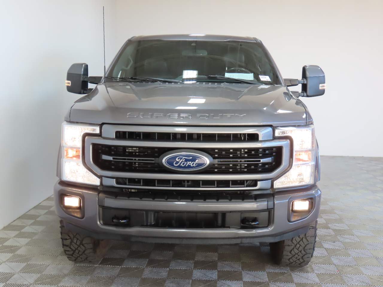 2022 Ford F-250 Super Duty Lariat Crew Cab