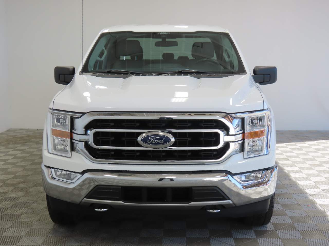 2021 Ford F-150 XLT Crew Cab