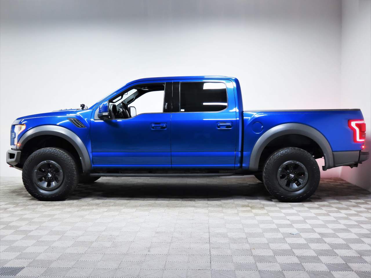 2017 Ford F-150 Raptor Crew Cab