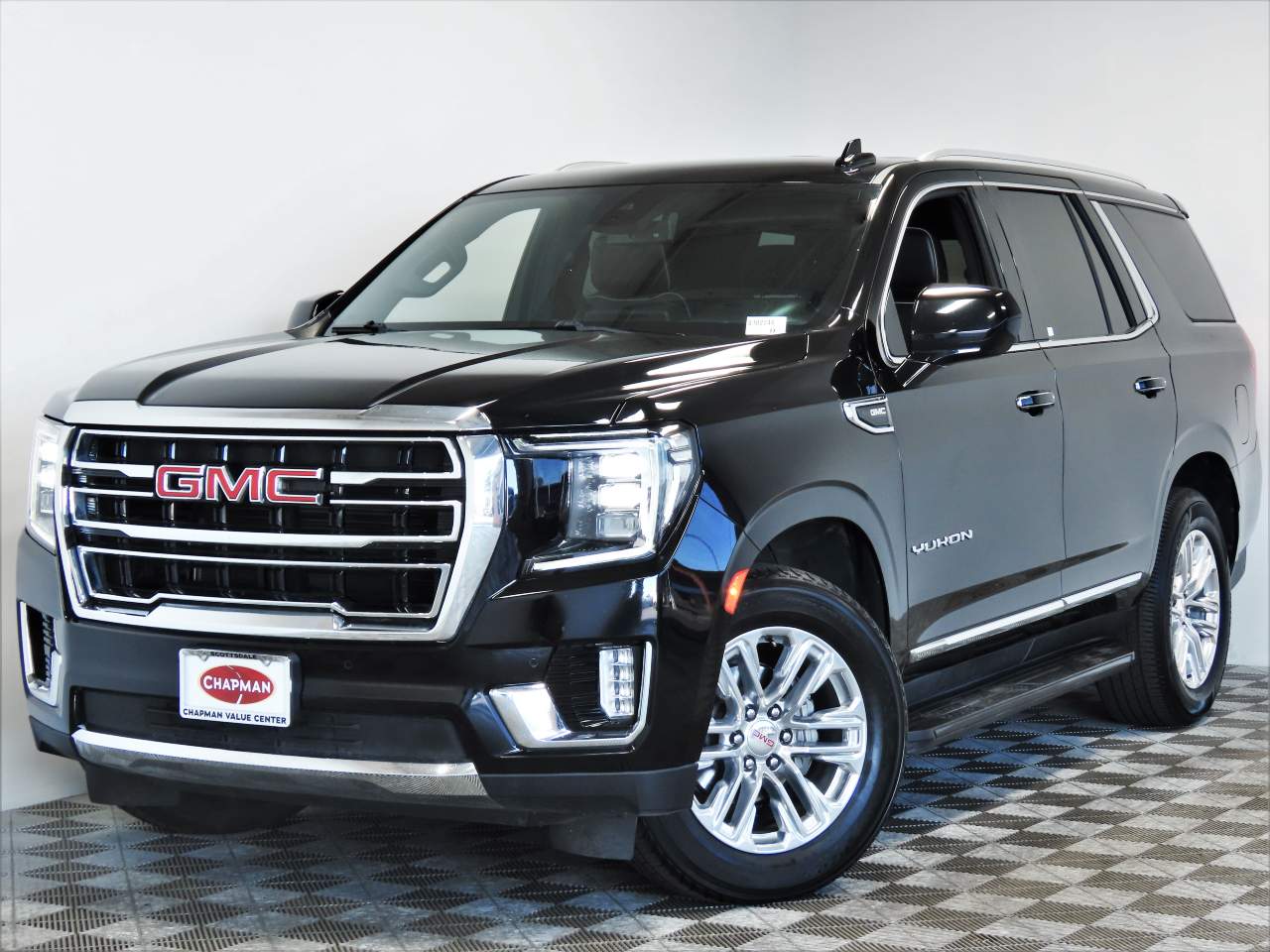2023 GMC Yukon SLT