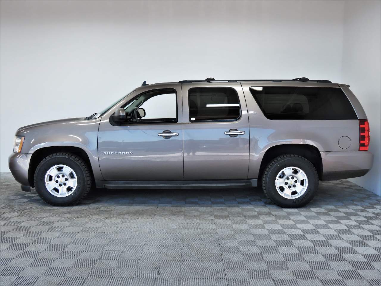 2014 Chevrolet Suburban LT