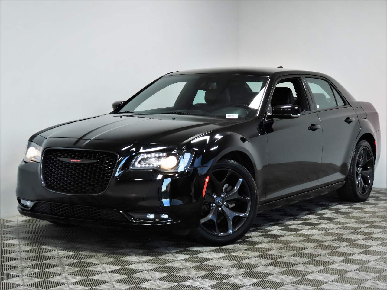 2021 Chrysler 300 S V6