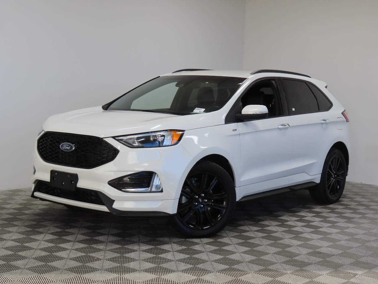 2020 Ford Edge ST Line