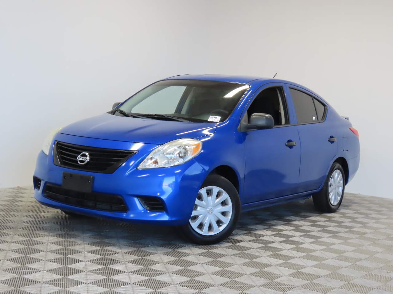 2013 Nissan Versa 1.6 S Plus