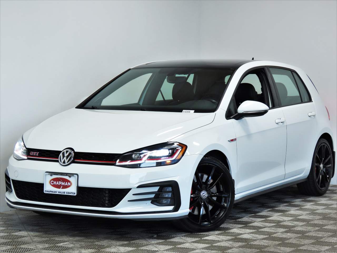 2019 Volkswagen Golf GTI SE