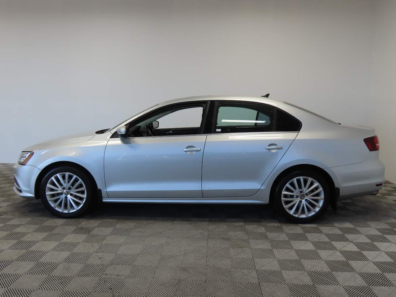 2016 Volkswagen Jetta 1.8T SEL