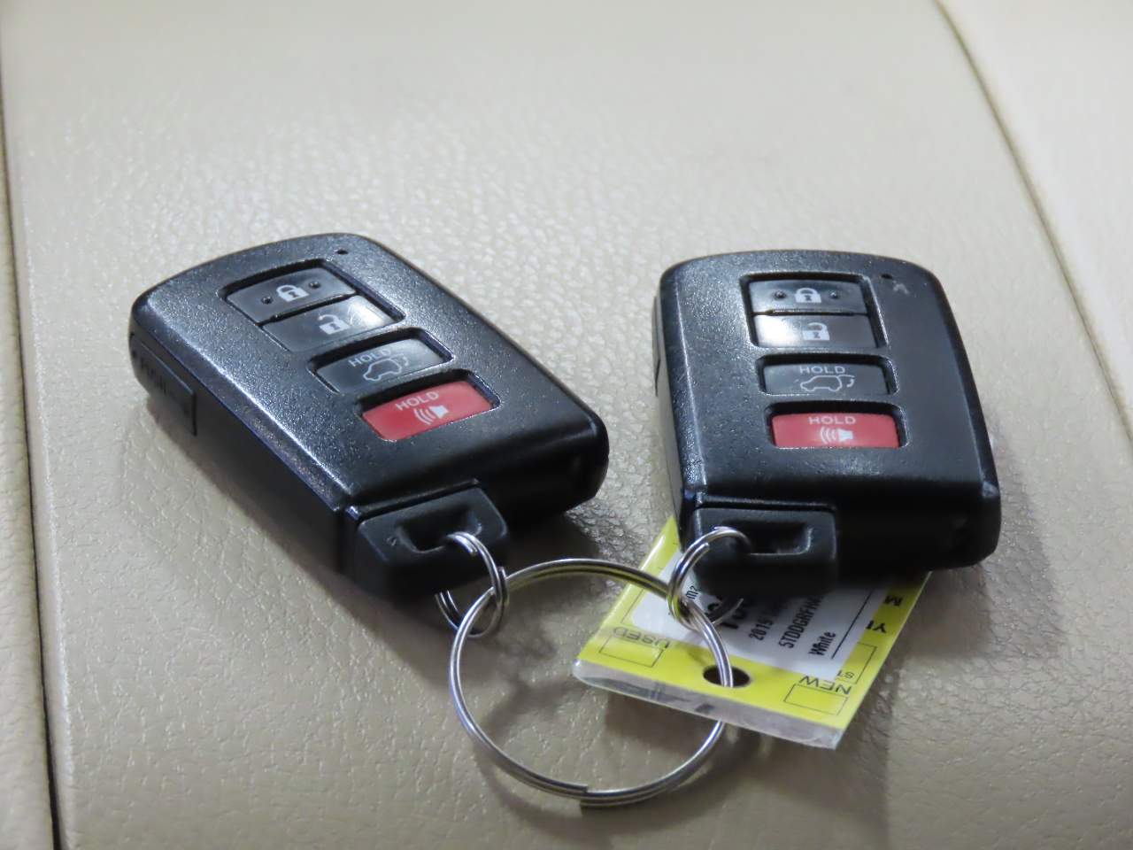 2019 Toyota Highlander Hybrid Limited Platinum