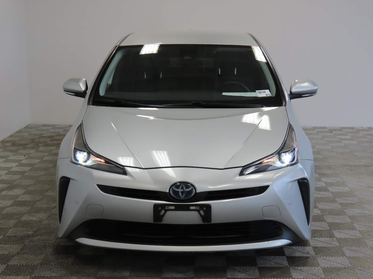 2021 Toyota Prius LE