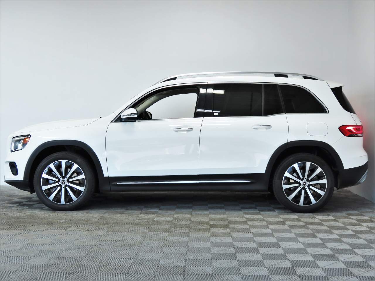 2022 Mercedes-Benz GLB 250