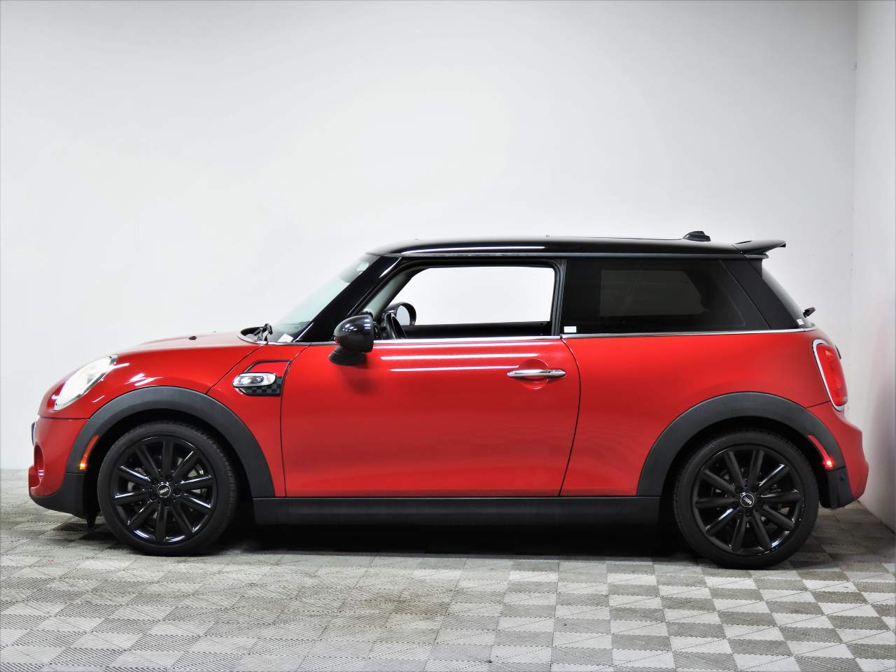 2016 MINI Hardtop 2 Door Cooper S