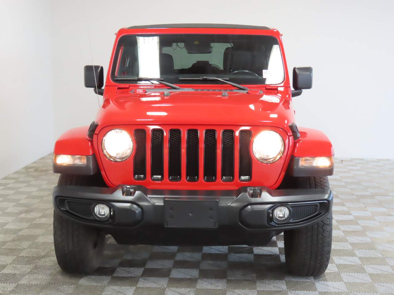 Used 2022 Jeep Wrangler Unlimited Sahara Altitude with VIN 1C4HJXEG1NW223067 for sale in Scottsdale, AZ