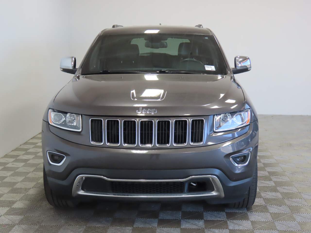 Used 2015 Jeep Grand Cherokee Limited with VIN 1C4RJEBG0FC757452 for sale in Tempe, AZ