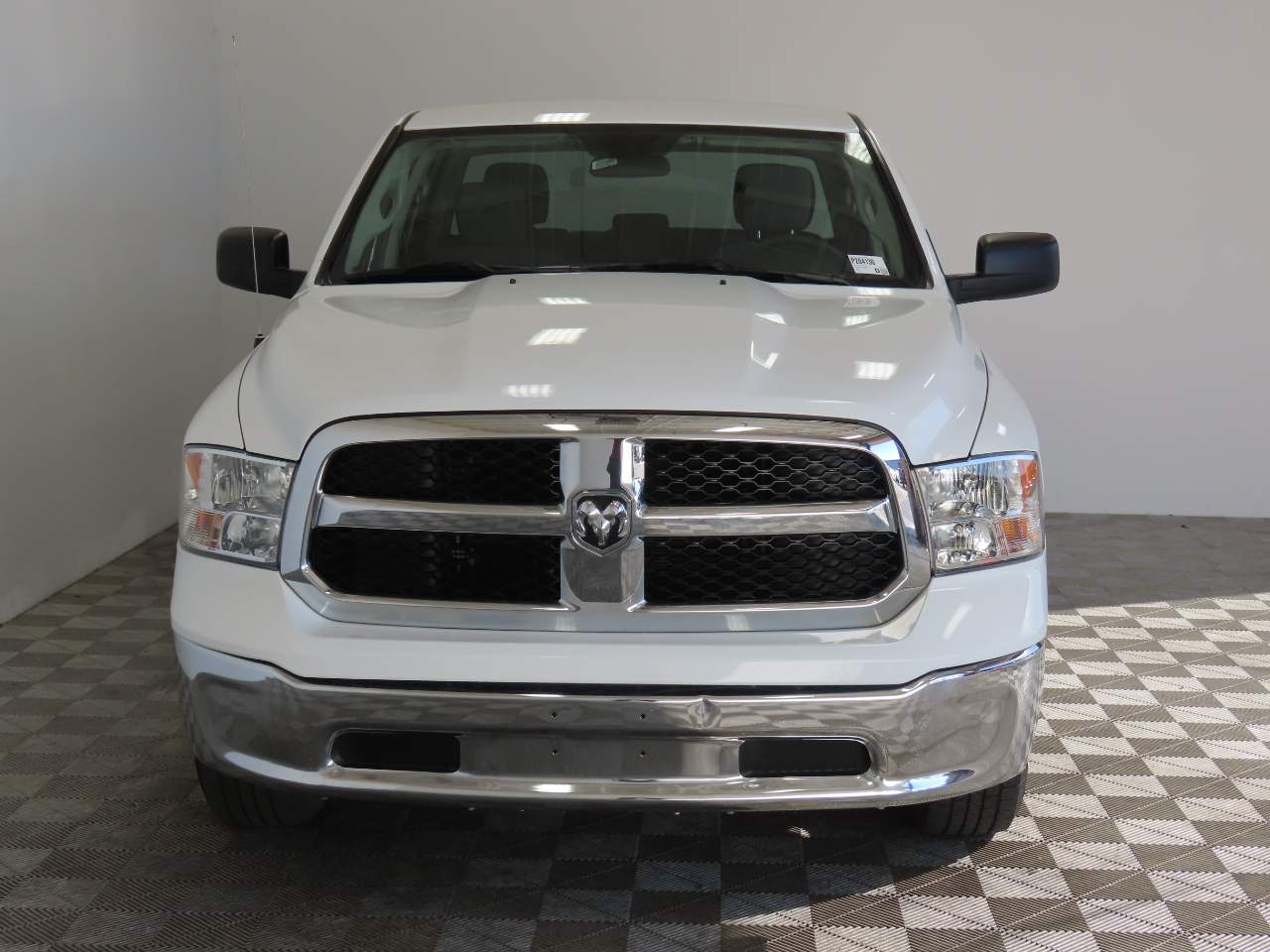 2022 Ram 1500 Classic SLT Crew Cab