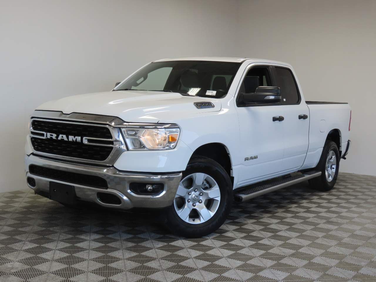 2023 Ram 1500 Big Horn Extended Cab