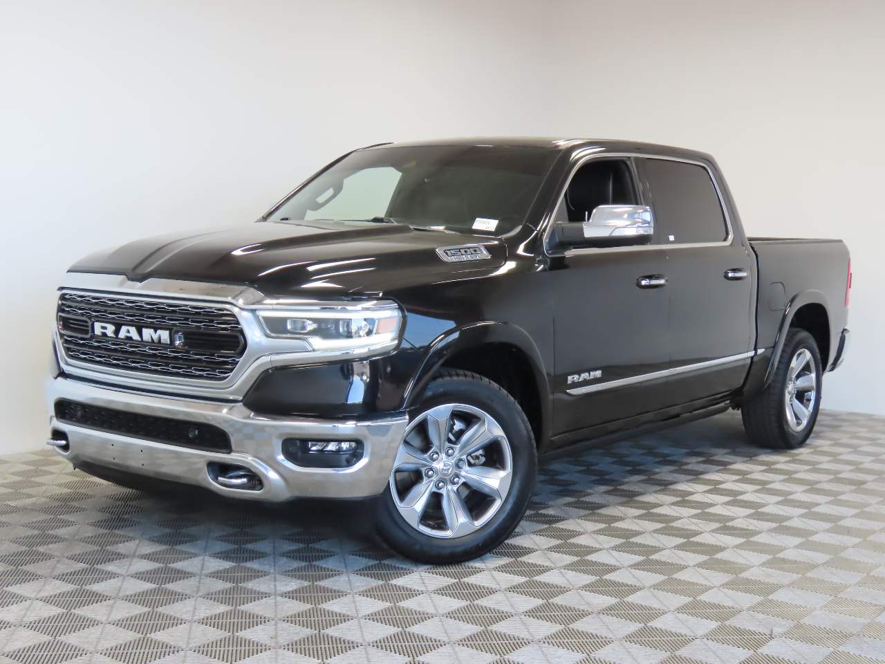 2022 Ram 1500 Limited Crew Cab
