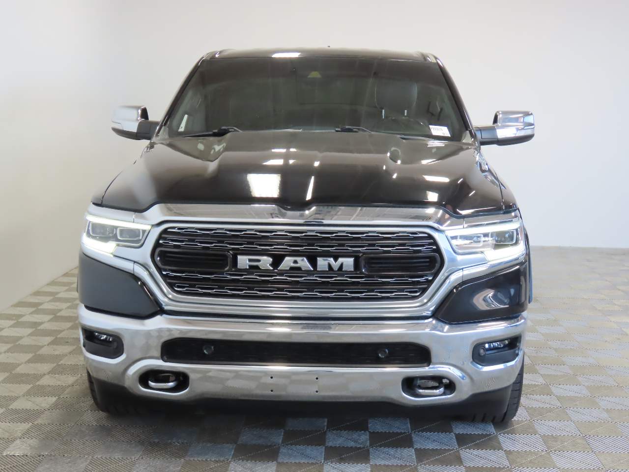 2022 Ram 1500 Limited Crew Cab