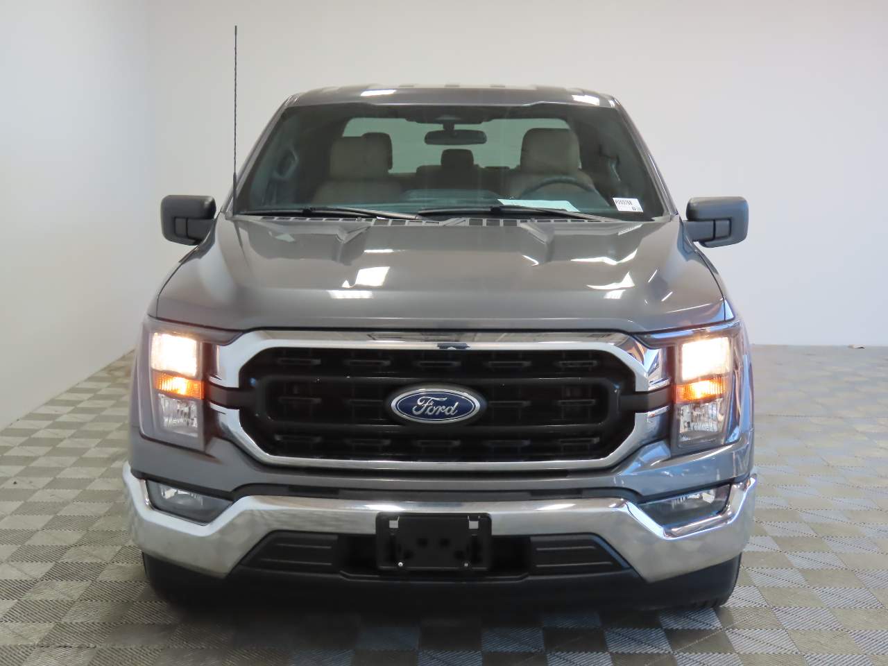 2023 Ford F-150 XLT Crew Cab