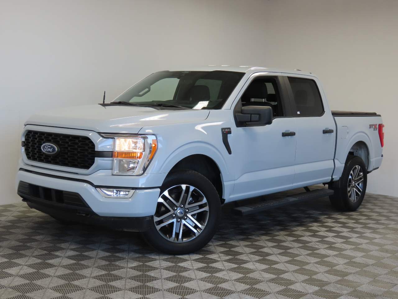 2021 Ford F-150 XL Crew Cab