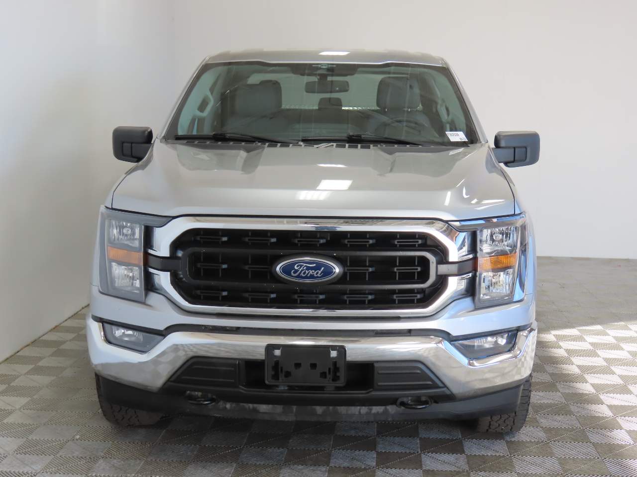 2023 Ford F-150 XLT Crew Cab