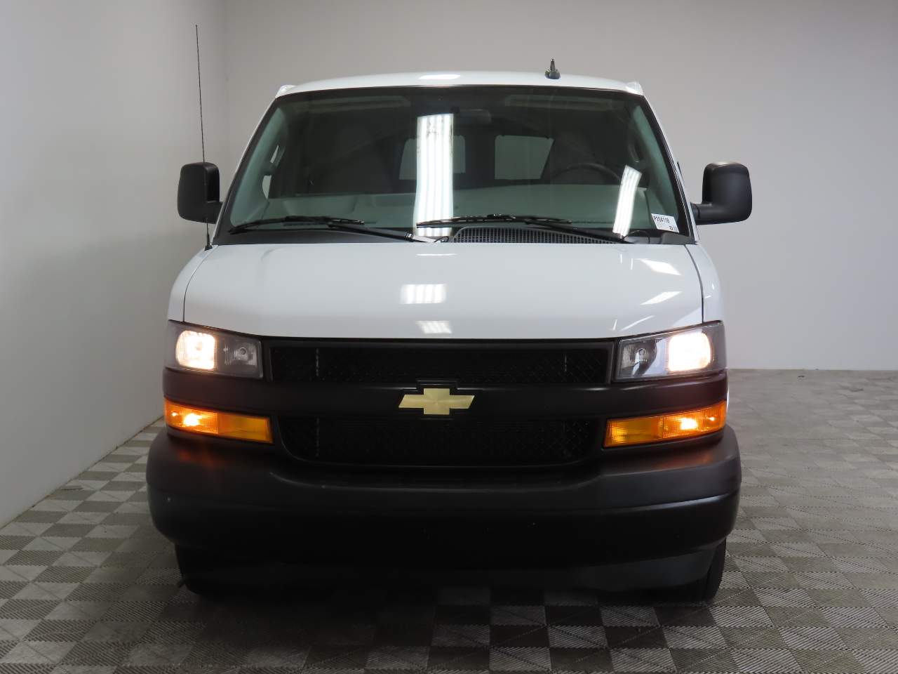 2023 Chevrolet Express LS 3500