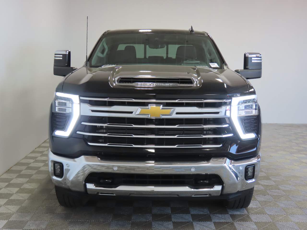 2024 Chevrolet Silverado 2500HD LTZ Crew Cab