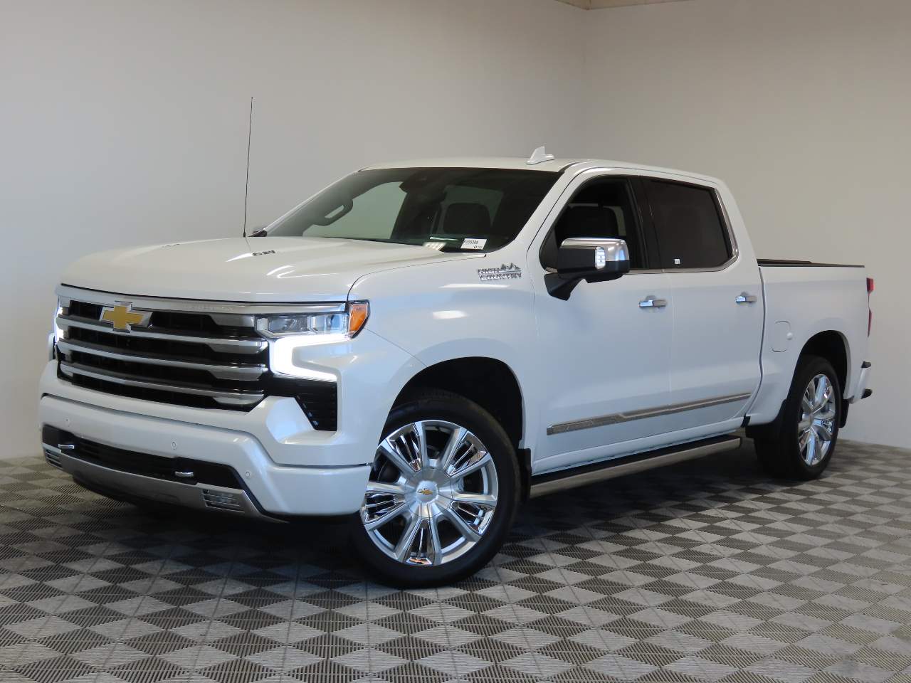 2024 Chevrolet Silverado 1500 High Country Crew Cab