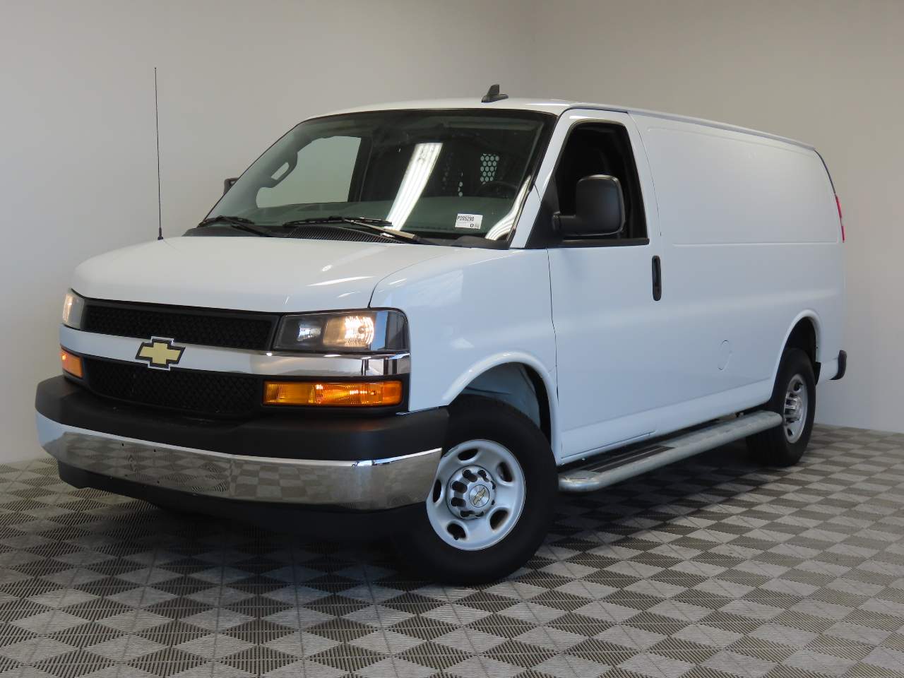 2023 Chevrolet Express 2500