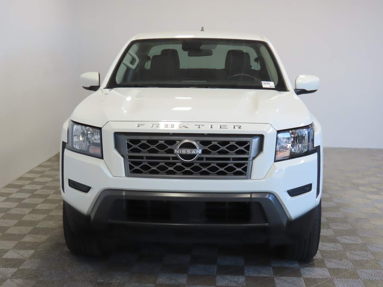 2022 Nissan Frontier SV Crew Cab