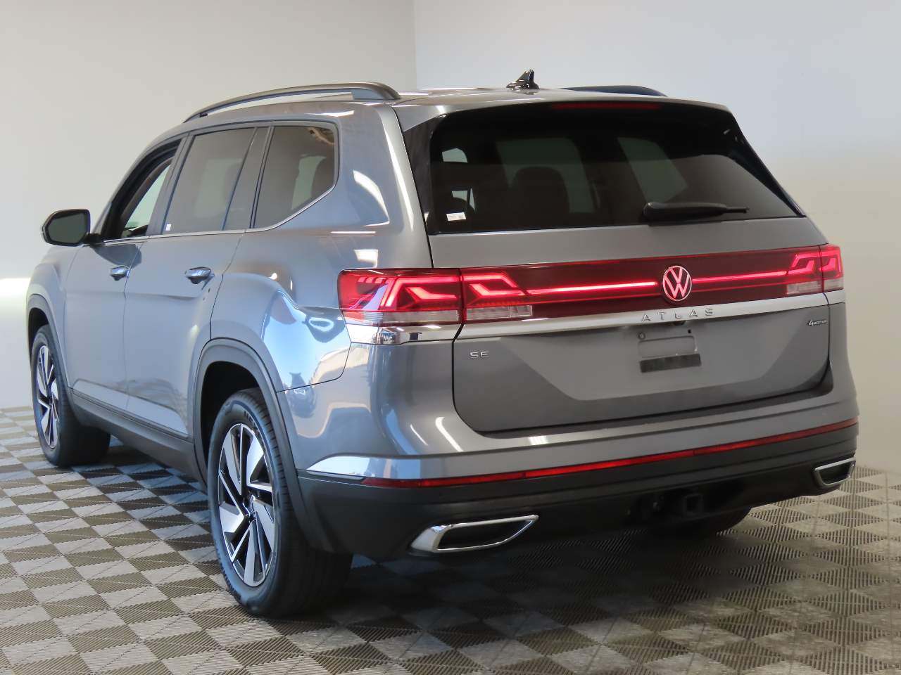 2024 Volkswagen Atlas SE 4Motion