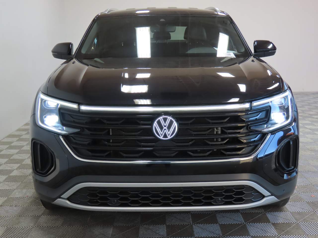 2024 Volkswagen Atlas Cross Sport SE