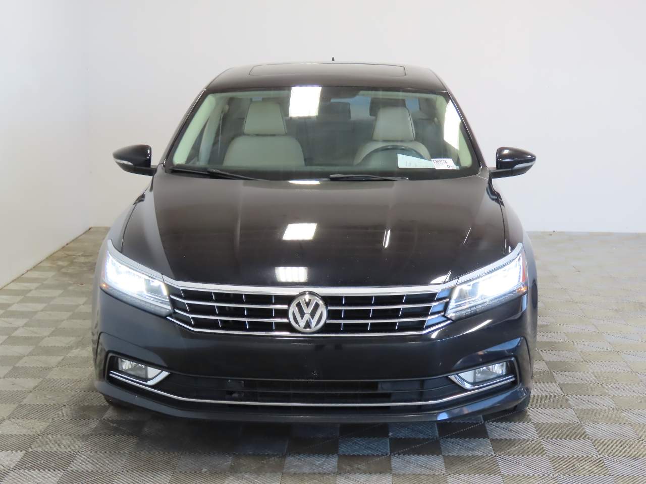 2018 Volkswagen Passat 2.0T SE