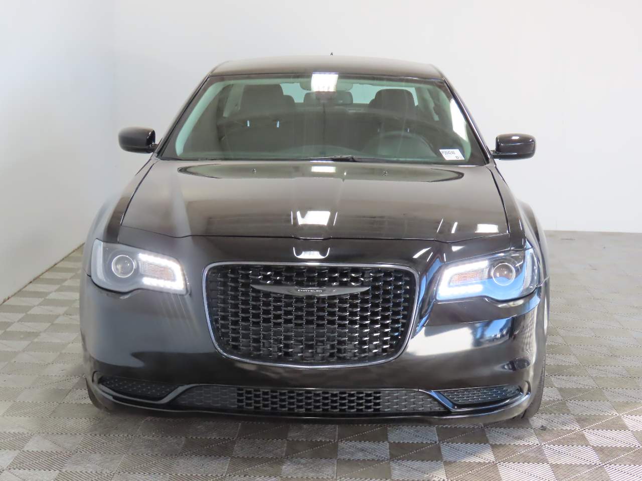 2022 Chrysler 300 Touring