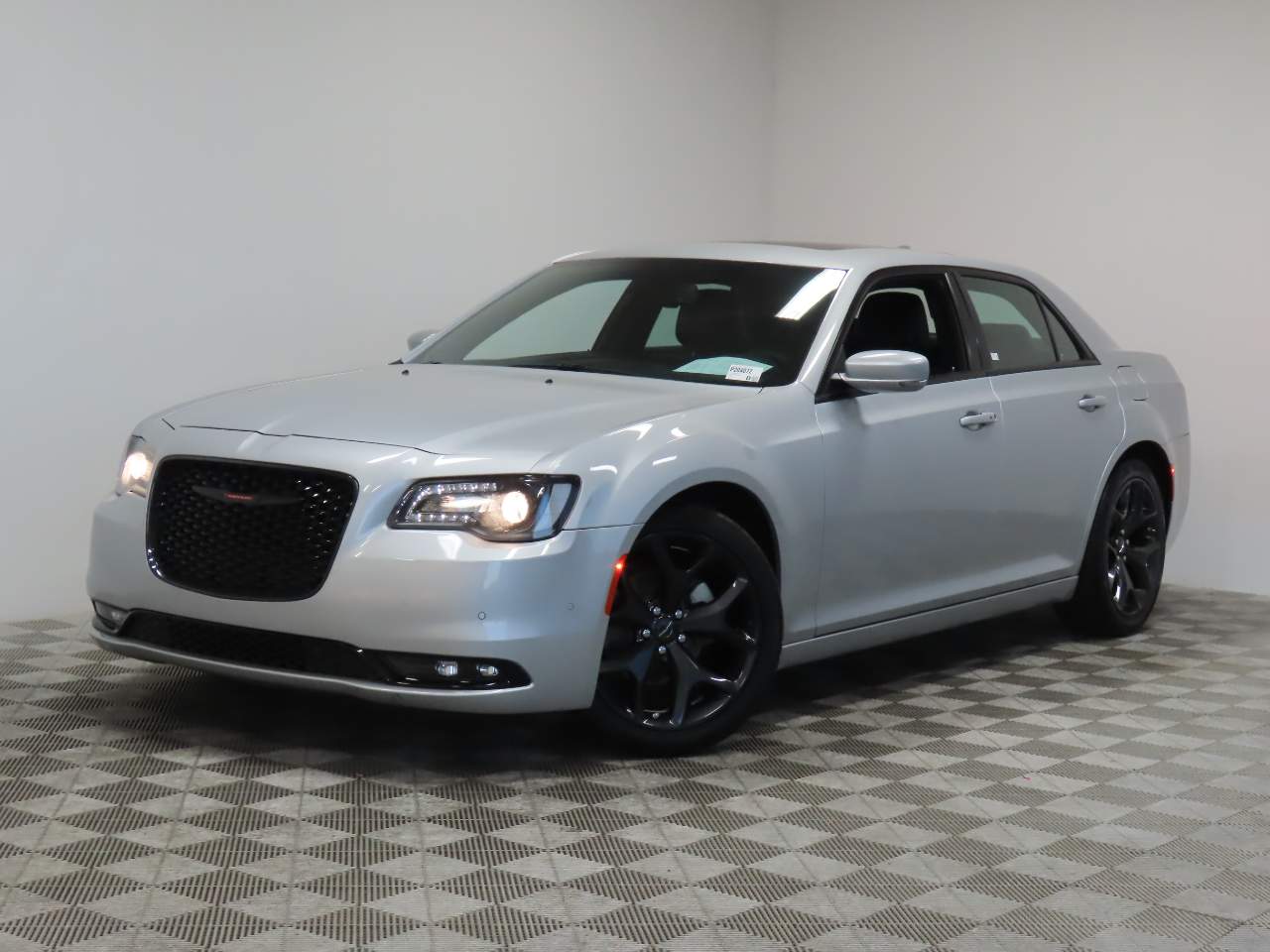 2022 Chrysler 300 S V6