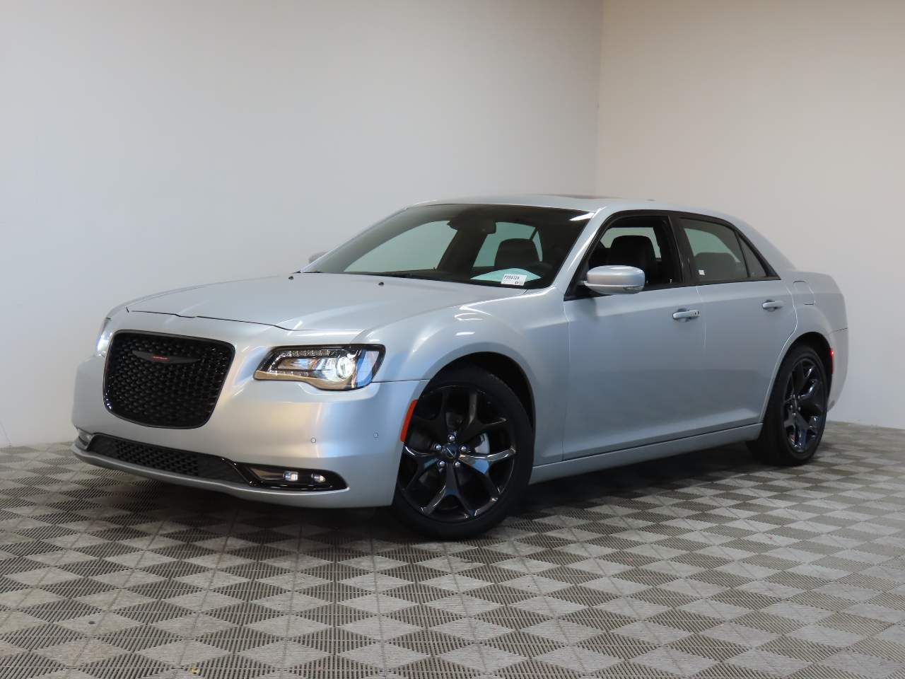 2023 Chrysler 300 S V6