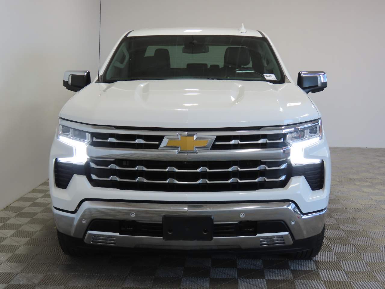 2023 Chevrolet Silverado 1500 LTZ Crew Cab