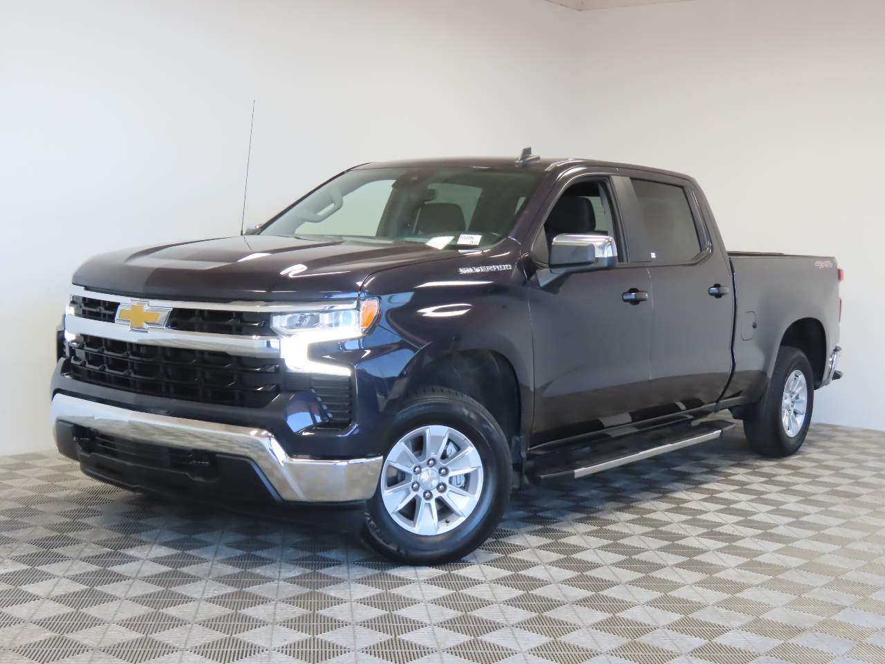 2023 Chevrolet Silverado 1500 LT Crew Cab